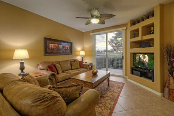 Superstition Lakes Golf Retreat - Image 2